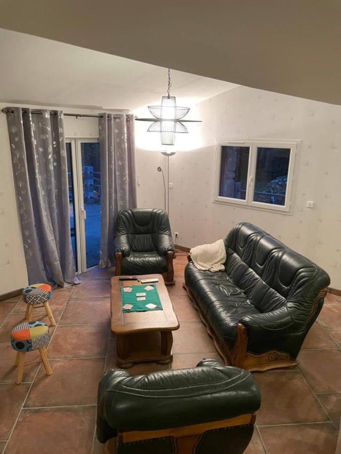 Les Meubles De Lassou Gite Lombers Exteriör bild